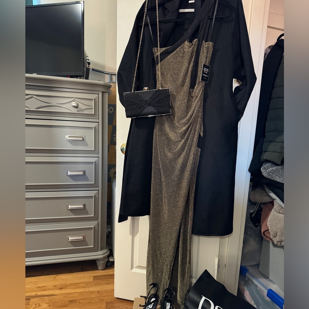 JLUXLABEL Gold and Black One Shoulder Gown